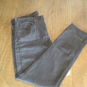 Levi jeans